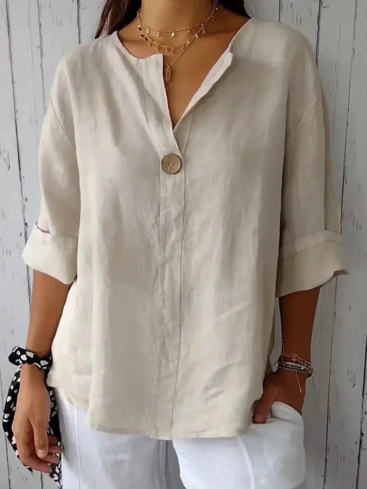 Hannah | Women's V-Neck 3/4 Sleeve Shirt