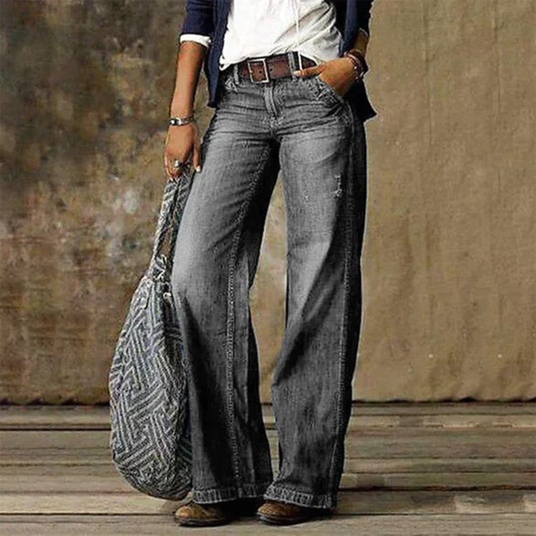 Daria | Women's Vintage Wash Wide Leg Jeans