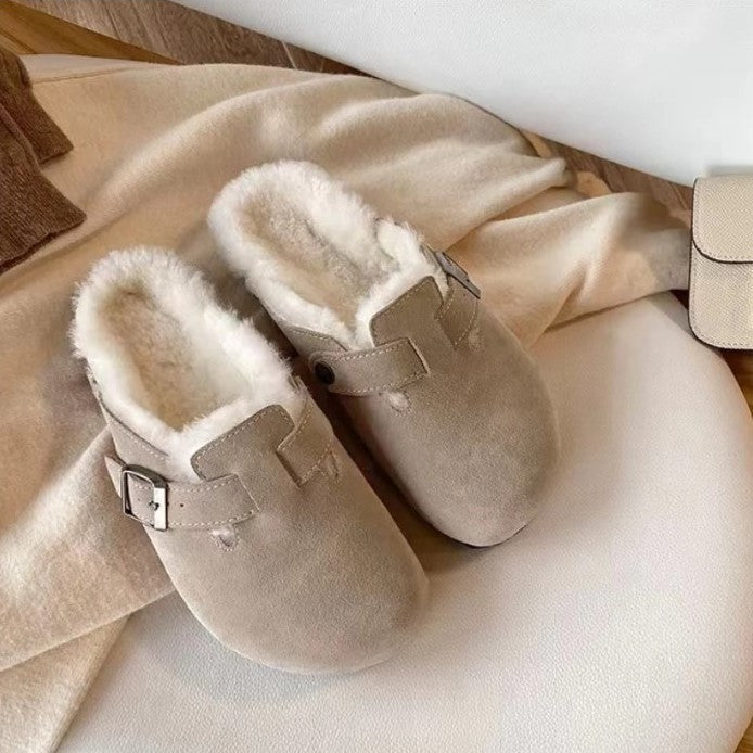 Nora | Women's Flat Closed Toe Buckle Clogs