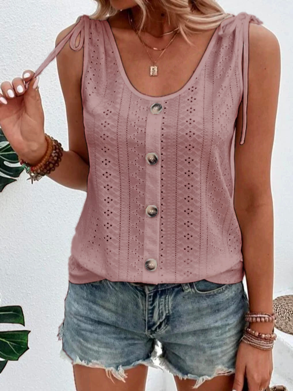 Luna | Women's Sleeveless Button Front Tank Top