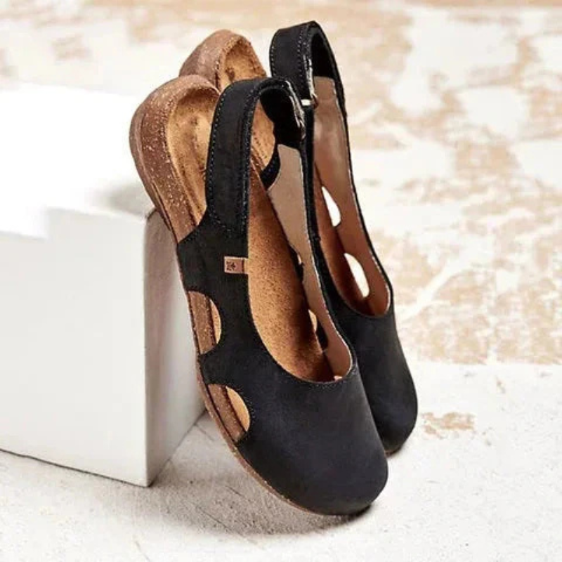 Clara | Women's Closed Toe Classic Flat Sandals