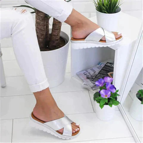 Bella | Women's Cross Strap Open Toe Slide Sandals