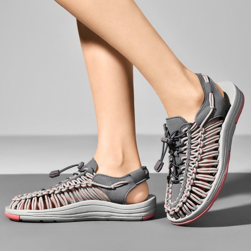 Jason | Men's Toggle Lock Round Toe Sandals