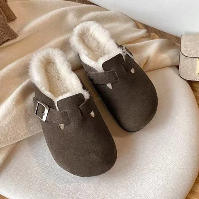 Nora | Women's Flat Closed Toe Buckle Clogs